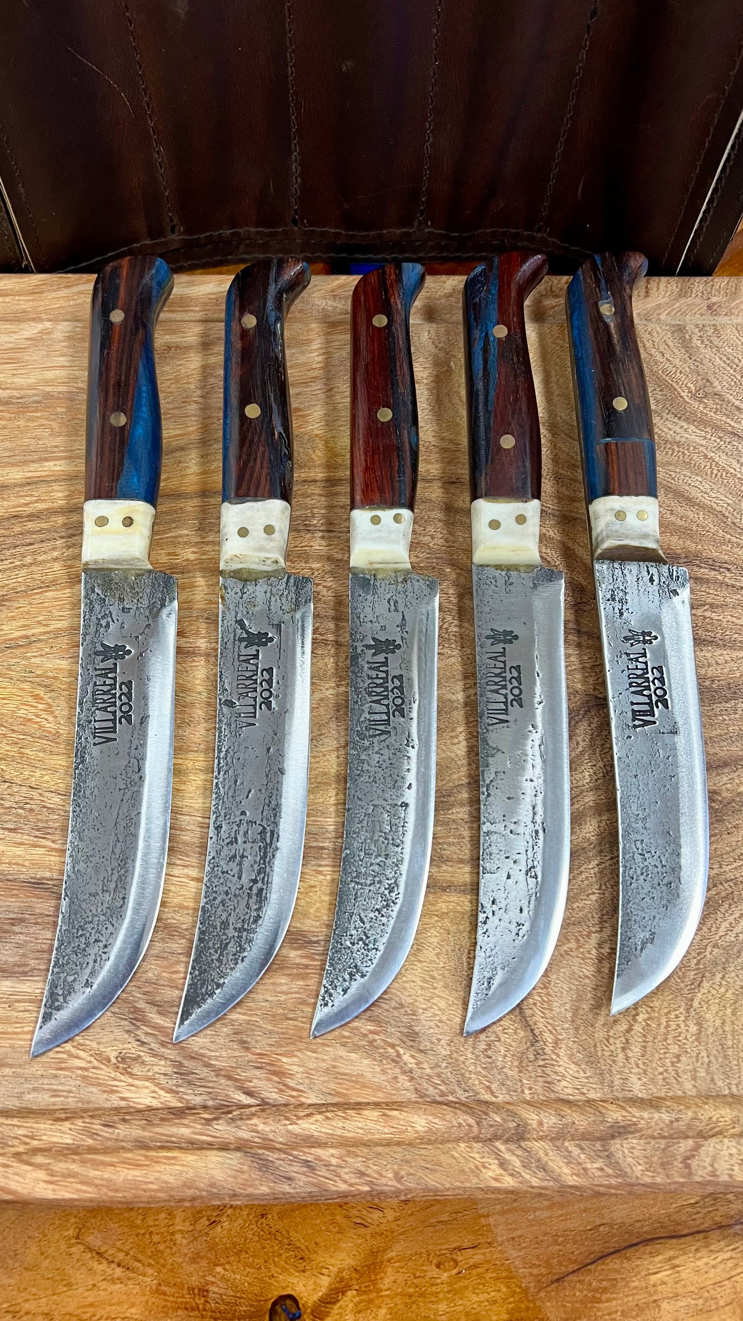 VK Steak Knives