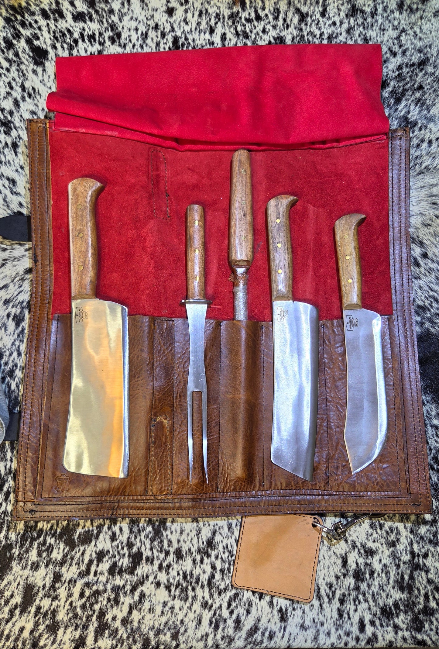 Mesquite & Buffalo Hide