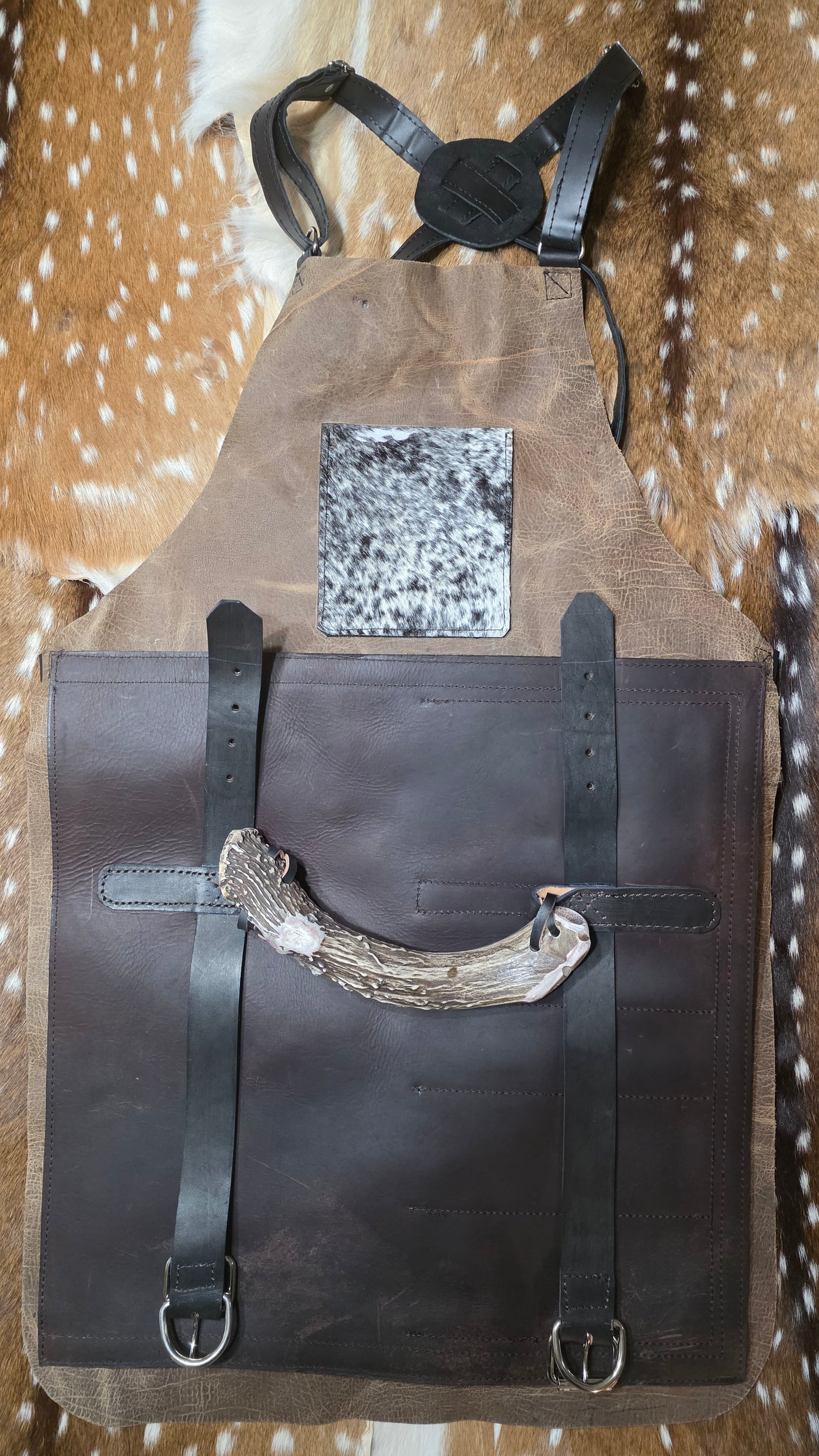 Aged Leather Apron Mesquite Set