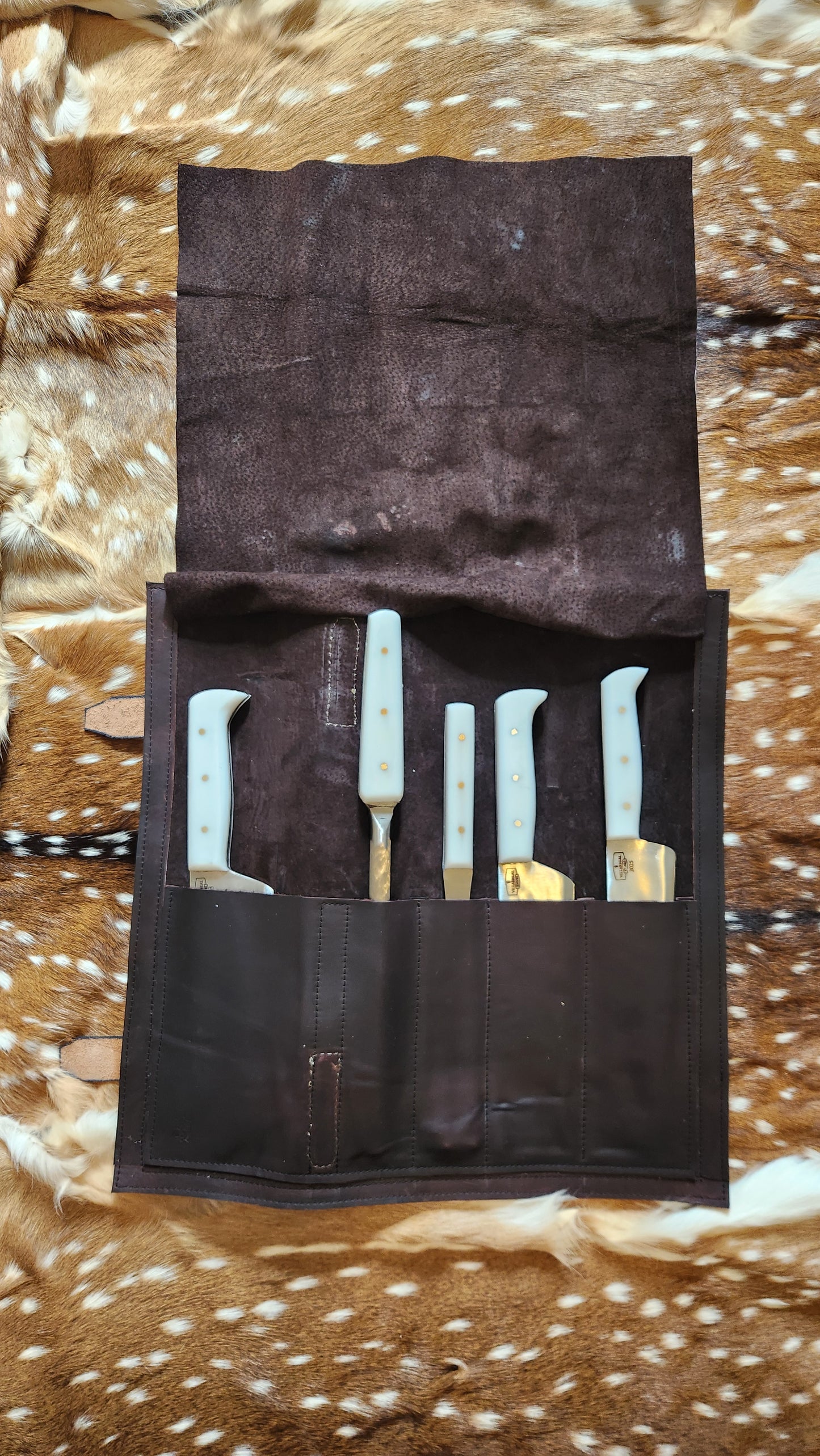 White Handle Grill Master Set